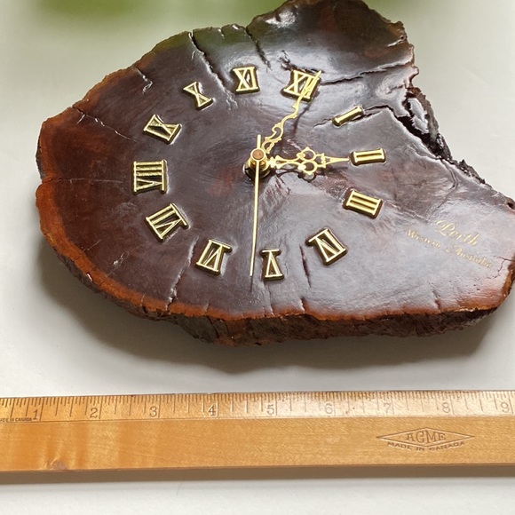 Australian Mallee tree clock. A handmade treasure from the 1990’s - Picture 8 of 10